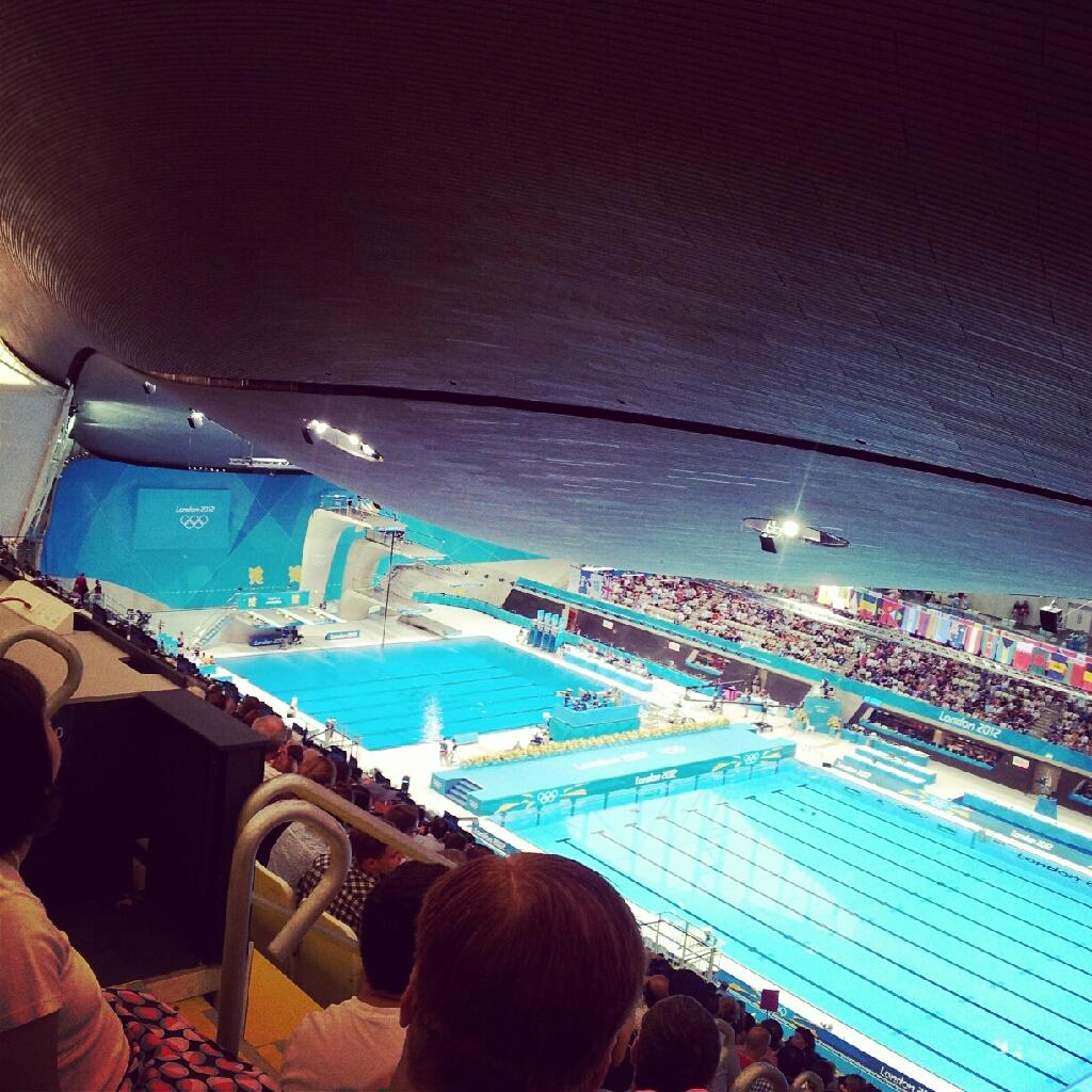 Is this a great Rose Mix 60cm or what? Just call van Vliet Aalsmeer and order some!