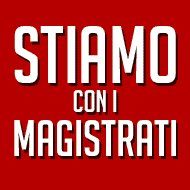 fattoquotidiano's tweet photo. Per opporsi all'incredibile accerchiamento cui sono sottoposti i pm di Palermo --> http://t.co/oiulOcq4 <-- http://t.co/eIR88Cp0