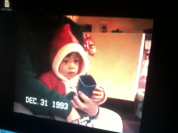 lajjhah's tweet image. Turned on the computer to see @andrea_keady is the wallpaper #awesomecomputer