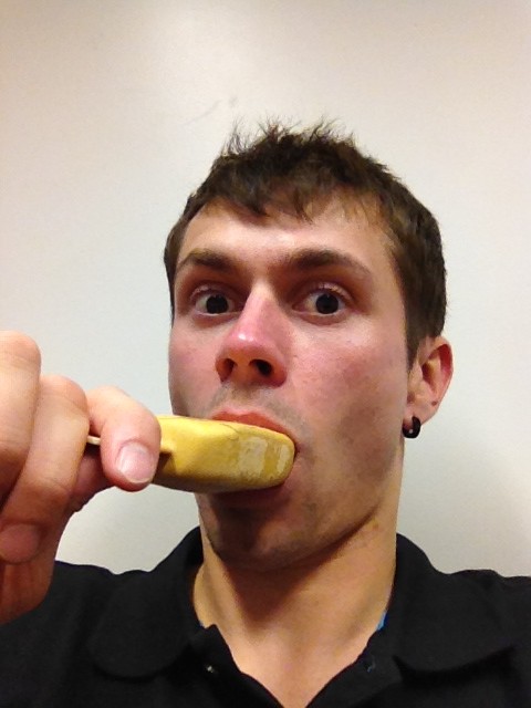 lloydwhite85's tweet photo. #tweetwhatyoueat @Mikelnino14 @Toni_leigh85 @gillyWilly03 nom nom nom nom http://t.co/lNQtsXSp