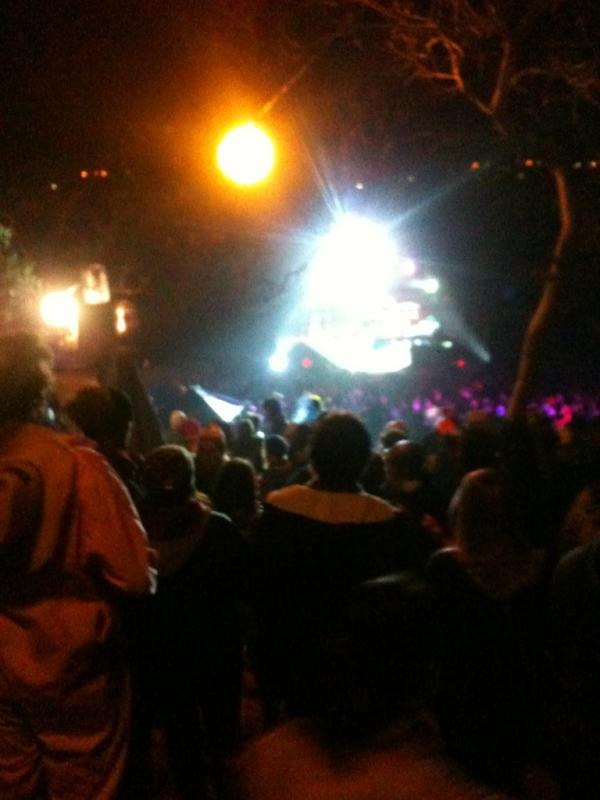 assetMJ's tweet photo. @jhblive No holding back and its only the first night of #Oppikoppi http://t.co/07kwzejP