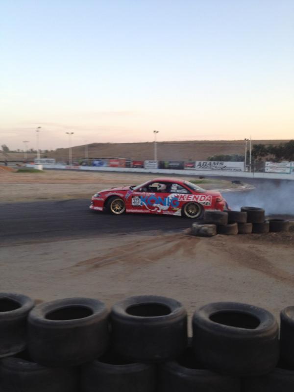 AdamsDrift's tweet photo. @FormulaDrift @greekdrifter #drift #adamsdrift http://t.co/bA90PWTJ
