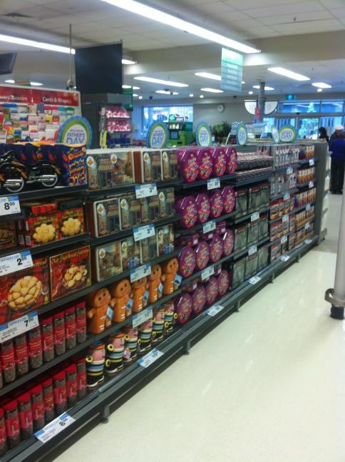 LanhamScott's tweet photo. @krisricho @LeonWoolworths @Murp1961 @tjeerdjegen fathers day at Neutral Bay Village http://t.co/vBJDR8EJ