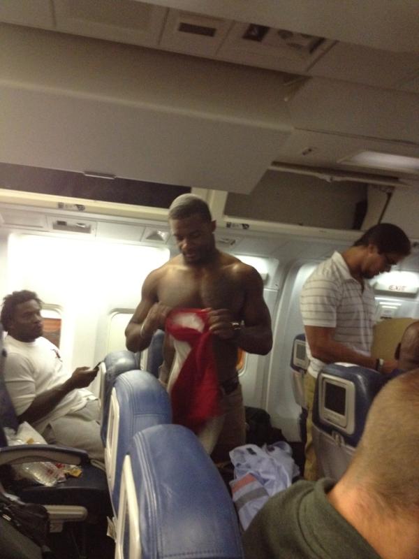 Nudity On Plane Teej. on Twitter: