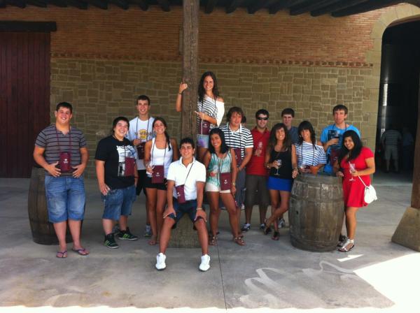 TxenteMar's tweet photo. Empezamos puertas abiertas en Inoriza #ILOVER http://t.co/8tiawLOu