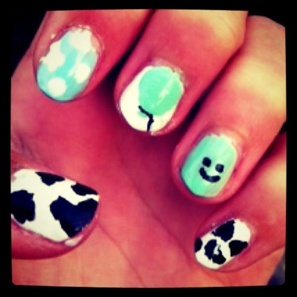 modeforgirls's tweet photo. M'n nagels wat vinden jullie ervan? RT is leuk FAVO is niet leuk http://t.co/TuHAZiKk