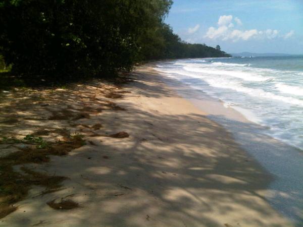 Explored #ReamNationalPark today #Cambodia. Totally deserted beaches.