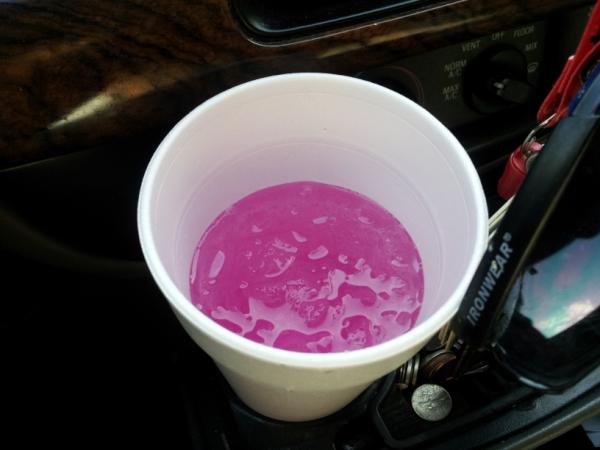 gmcsb's tweet photo. Sum have wine I have drank on Sundays http://t.co/tCfEKKkE