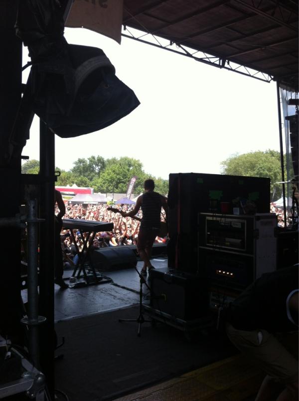 EmmaInInk's tweet photo. @WTKisAllWeNeed No, no, not cool at allOMG IT WAS THE BEST DAY OF MY LIFE. http://t.co/6pJIFSEX