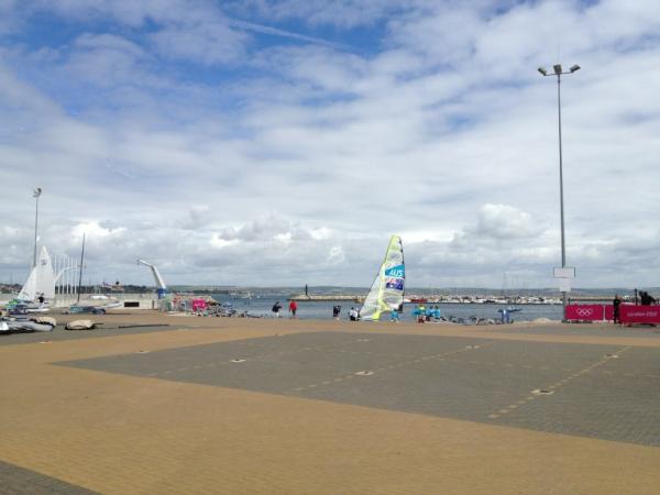 michaeljdunstan's tweet photo. Good luck @nath49er and Goobs. @AusSailingTeam. Boys look very relaxed ahead of race 1 #theaussiesarecoming #london2012 http://t.co/2z4hwYeZ