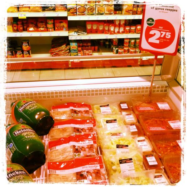 Lekker, makkelijk en snel. Shoarma of gyros reepjes. Per 500 Gr. €. 2,75