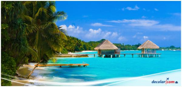 Decolar's tweet photo. Bom dia, viajante! Dê um RT se gostaria de iniciar a sua semana em BORA BORA! http://t.co/gPBNN5jo