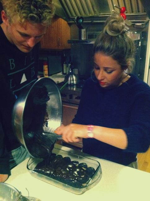 LucyDx's tweet image. #sluttybrownies #stepfour meaning business...