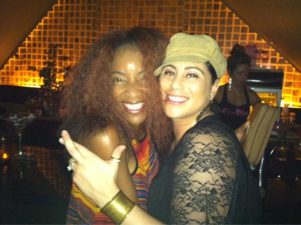 mayaneiada's tweet image. I love this woman @Lexxisings! #BeautifulOutside&amp;amp;Inside #saanginChick