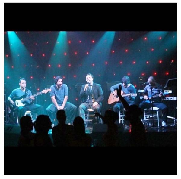 _BandaFantasy's tweet photo. A banda Fantasy torna seu evento em um grande show ! http://t.co/RcJx5KPe