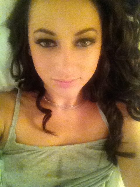 Lol tryna take a pic to show lazy my makeup and I drooled on myself ! 👍 #classy http://t.co/cyuHuOzN<a href="/tag/classy"class="tags"><span>#classy</span></a>