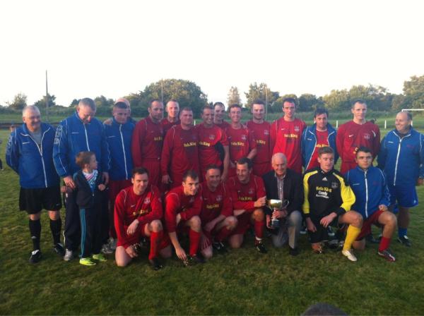 Carlukeroversfc's tweet photo. #Montherovers 2012 Clydesdale Cup Champions :) http://t.co/76nHhlwH