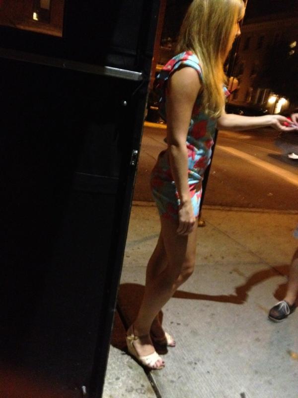 DOOR_ASS's tweet photo. #DOORASS!!! http://t.co/9p6w94V6