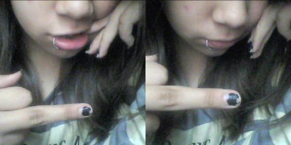 indigo_nsn's tweet photo. @MelanyNery  Aye' Bitch. t(-.-t) Hehehhehe. ; ) http://t.co/GRvNmUik