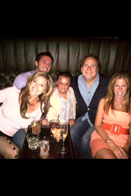 Wrap party last night in Hollywood with @Imkevinfarley http://t.co/mupa5OAb<a class="tags" target="_blank" title="On Twitter" href="/?out=eyJ0eXAiOiJKV1QiLCJhbGciOiJIUzUxMiJ9.eyJpYXQiOjE3MjcyNzEyOTEsImlzcyI6InR3cG9ybnN0YXJzLmNvbSIsIm5iZiI6MTcyNzI3MTI5MSwiZXhwIjoxNzU4ODA3MjkxLCJyZWRpcmVjdF91cmwiOiJodHRwczovL3R3aXR0ZXIuY29tL0lta2V2aW5mYXJsZXkifQ.cNL8ppn0Y5uCRLtYm7dZm3U23mDk3cUIguQxq12o3tVv3hpzy5Zvh95KEopn67gs4Psx3SKgg75b0o-VA6rhog">@Imkevinfarley</a><a href="/tag/justinbieber"class="tags"><span>#justinbieber</span></a><a href="/tag/believemovie"class="tags"><span>#believemovie</span></a>