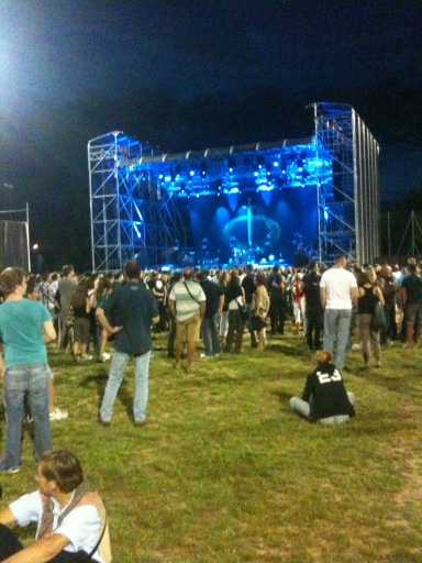 DavideSambrotta's tweet photo. Show time!!!! http://t.co/7dNmRo0N