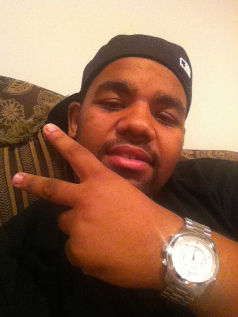 Fatboy___'s tweet image. Avi????? #INeedHelpPlease