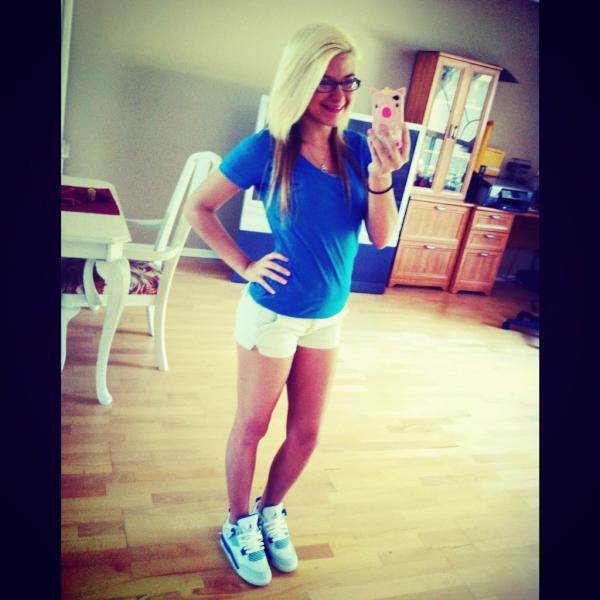 Bringin' out zee 4's tewday ☺ #militaryblue4s