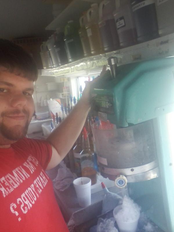 noahschlichter's tweet photo. Workin hard at the snobiz http://t.co/JOHoB3tF