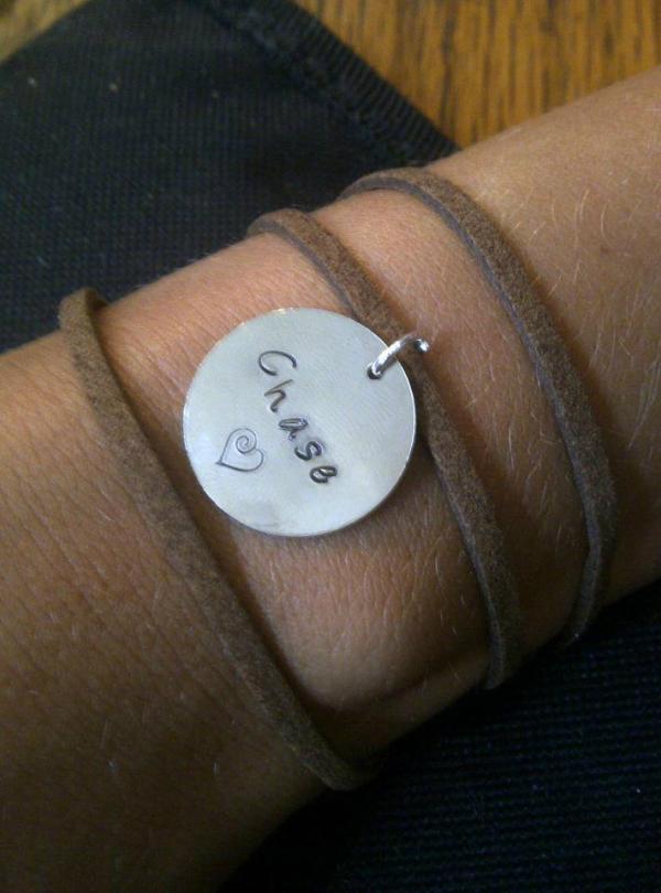 Straightbeards's tweet photo. Chase leather bracelet that doubles as a necklace http://t.co/Iyj5km77