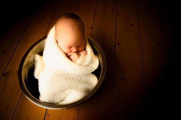 measevalley's tweet photo. Things you have to do when your mummy is a photographer! @measevalley @Beasen http://t.co/MxmKE5xh
