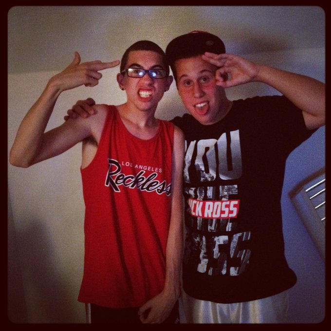 Watch February’s Finest's leaked NSFW photo on TwXstars