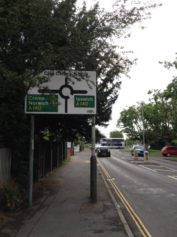 Colley_James's tweet photo. @GBHockey2012 my journey to the riverbank arena begins! Hopefully I'll see you down there at lunchtime! http://t.co/dma6xTRc