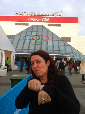 susannaSF's tweet photo. Olympic boxing- stick rm up!!! http://t.co/5oqQIaJZ