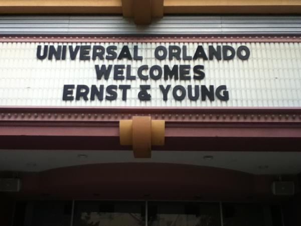 RichardPort's tweet photo. Universal Orlando time #iilc http://t.co/RPShuADE