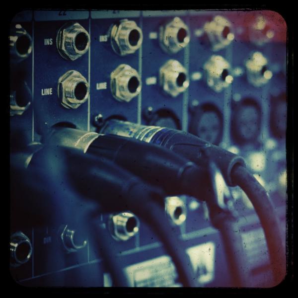 jacquinB's tweet image. Behind the scenes #TopBrands2012 #QuickThinkOfaBrand #InstaWhatWhat