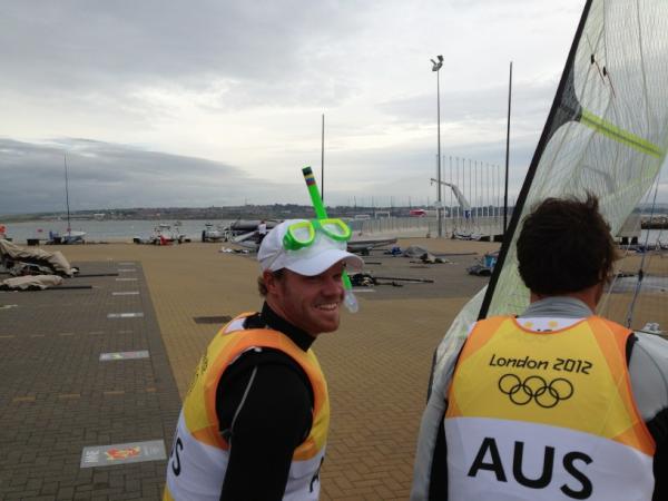 michaeljdunstan's tweet photo. Hopefully not an indication that @nath49er and Iain are going swimming again today. @AusSailingTeam #goaussies #sailing http://t.co/DTUWxTuA