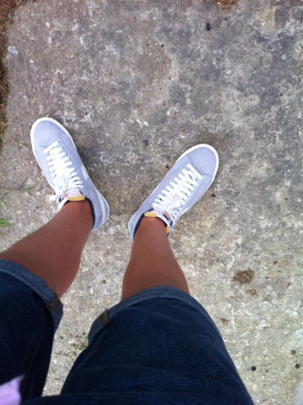 shaneoslar_11's tweet image. Nike blazers #hashtaggin