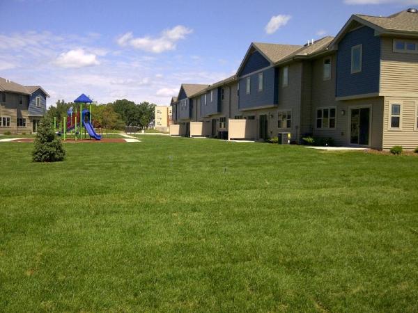 The opening of the new Burl Oaks Townhomes in Sartell this past weekend was a great success.