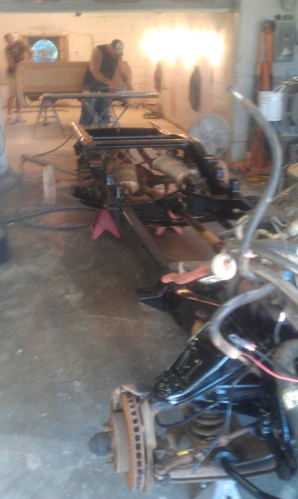 oldgreen's tweet photo. The frame is nice and shiny: http://t.co/ZgmmdjY5
