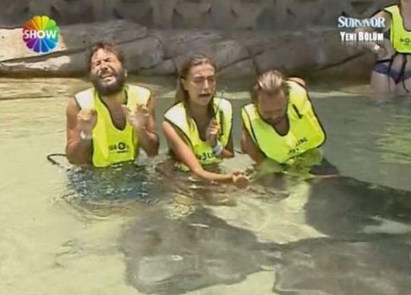 ersinerkun's tweet photo. @NihatDogan_ND  bak burda ne var :)) http://t.co/rJZ2wjA0