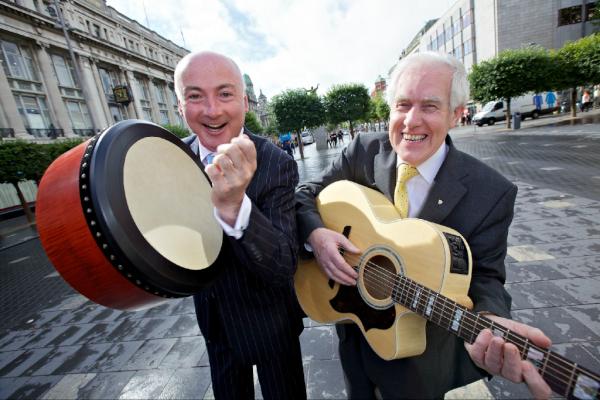 ThisIsCavan's tweet photo. Drumming up to #Cavan for #Fleadh2012 - Dragon’s Den star Niall O'Farrell at the absolutely fleadhbulous’ launch http://t.co/vHtZF6Oh