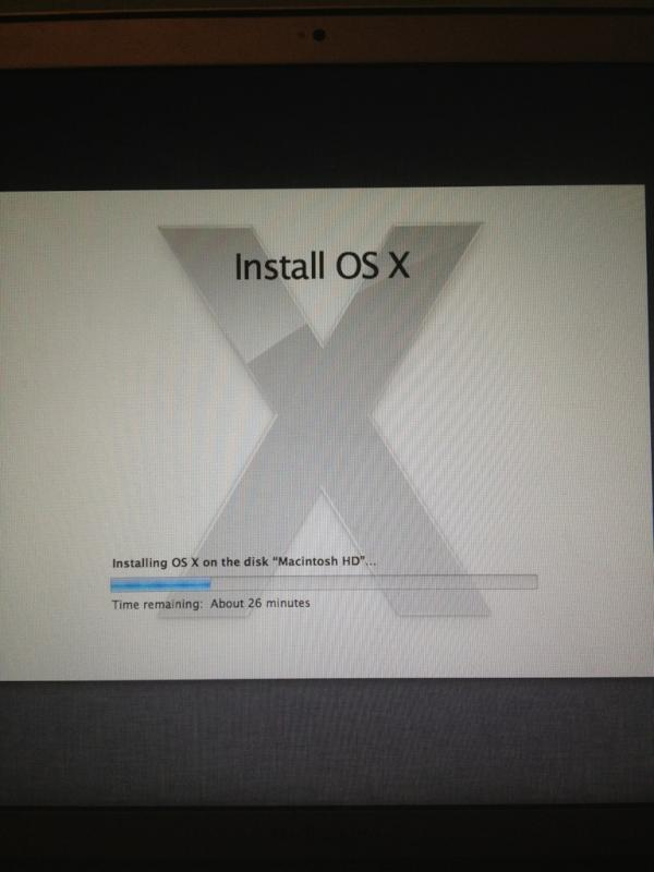rulerk's tweet image. I hate #MacOSXLion SO much! I broke down and I&apos;m installing #OSXMountainLion. Hope it&apos;s way better, #YayOSXSnowLeopard