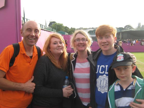 graceaverage's tweet image. CAMERA FOUND on the London Underground yesterday after Olympic Tennis at Wimbledon, do you know this family? pleaseRT