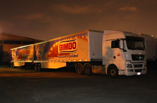 MAN_Mexico's tweet photo. El #ManTGX en ruta de prueba inicial Toluca-Pinotepa Nacional Oaxaca en full con 56 Toneladas de carga para Grupo Bimbo http://t.co/Lp3M1yIz