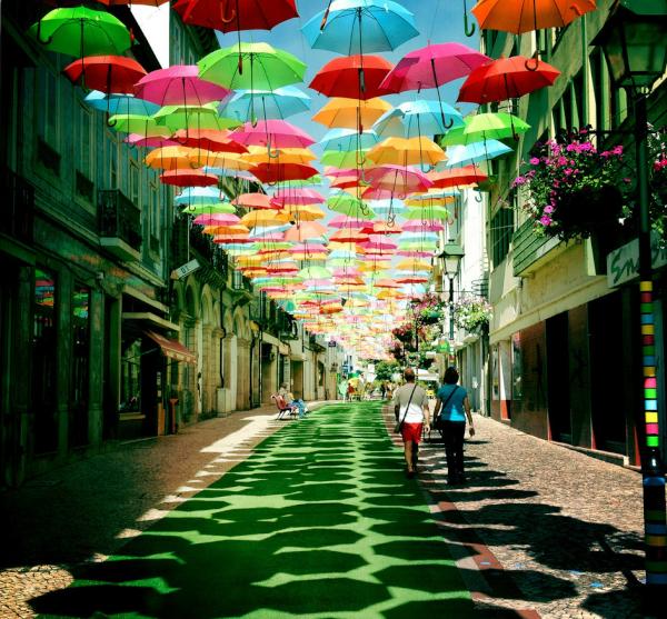 Glorious colour for a shopping street in Águeda, Portugal.