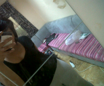 7MOoODy_93's tweet photo. رتوووويت للي تعجبه صورتي أبي من الكويت بس http://t.co/m4GDHN14