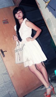 GRLiciousOFC's tweet photo. cece @PrincesssGR :* http://t.co/n2HmLnPg