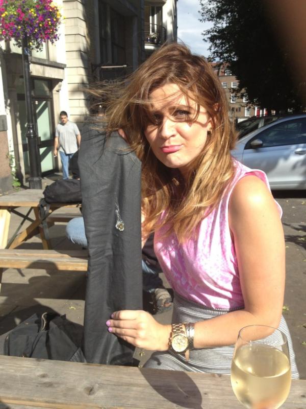 stephlouise2811's tweet image. #theawkwardmoment when your minding your own business and a bird shits on your jacket @TashWilson #lucky #birdpoo