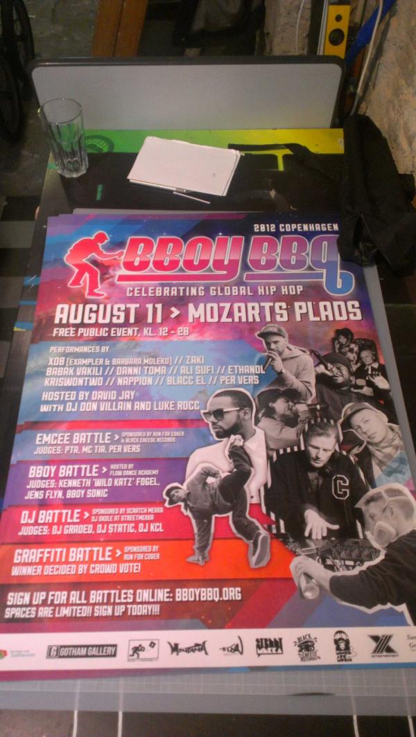 BBoyBBQ's tweet photo. Tjek den nye BBoyBBQ poster ud , og riv alle dine venner, veninder, og deres venner med den 11 august! http://t.co/vZx8mwu9