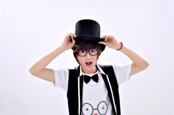ckambition's tweet photo. 我最讨厌的人叫做YWX,以为我对你好就有恃无恐。切。看到就觉得恶心 http://t.co/R1KrkCGG